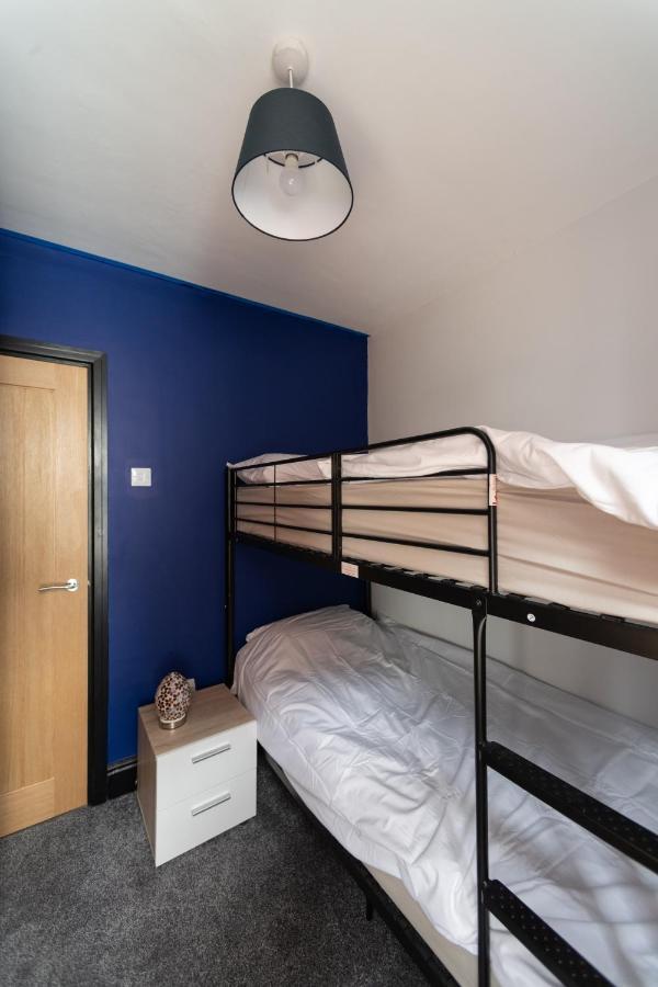 Lovely 2-Bed Apartment In Blackpool Secret House Exterior photo