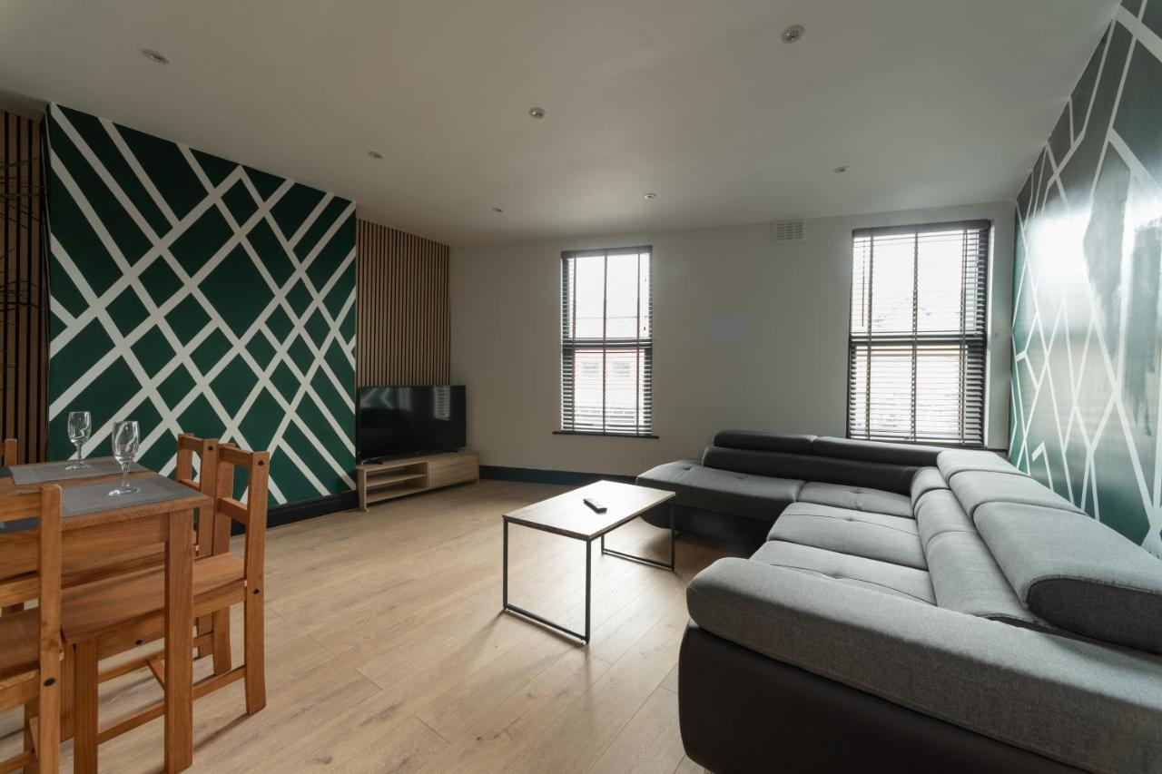Lovely 2-Bed Apartment In Blackpool Secret House Exterior photo